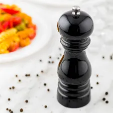 Salt & Pepper Mills